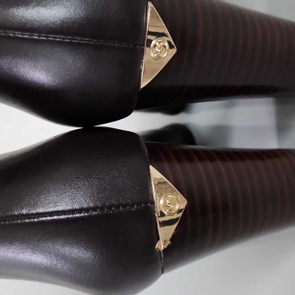 MICHAEL KORS LOTTIE BOOTIE 7 $198 - Picture 9 of 12